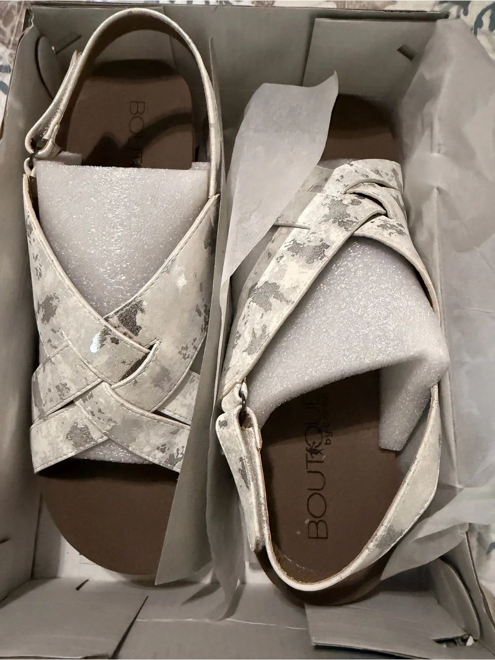 Corkys WOW White Foil Platform Wedge Sandals Women’s Size 11 | NIB
